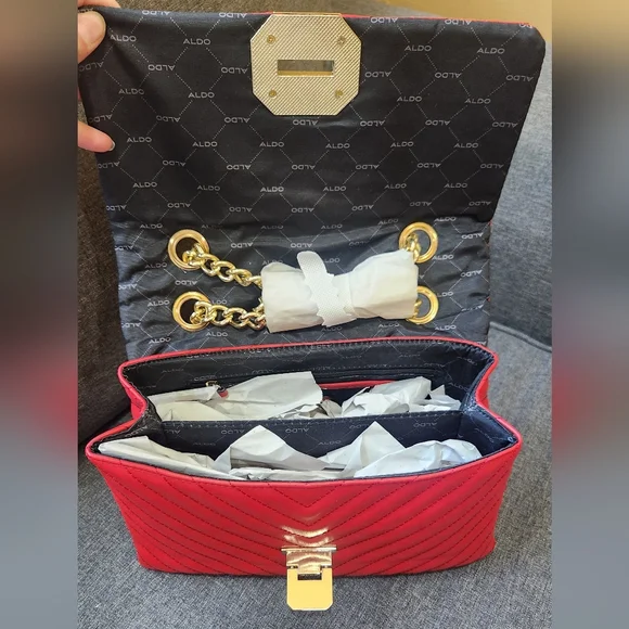 Purse - Picture 4 of 4